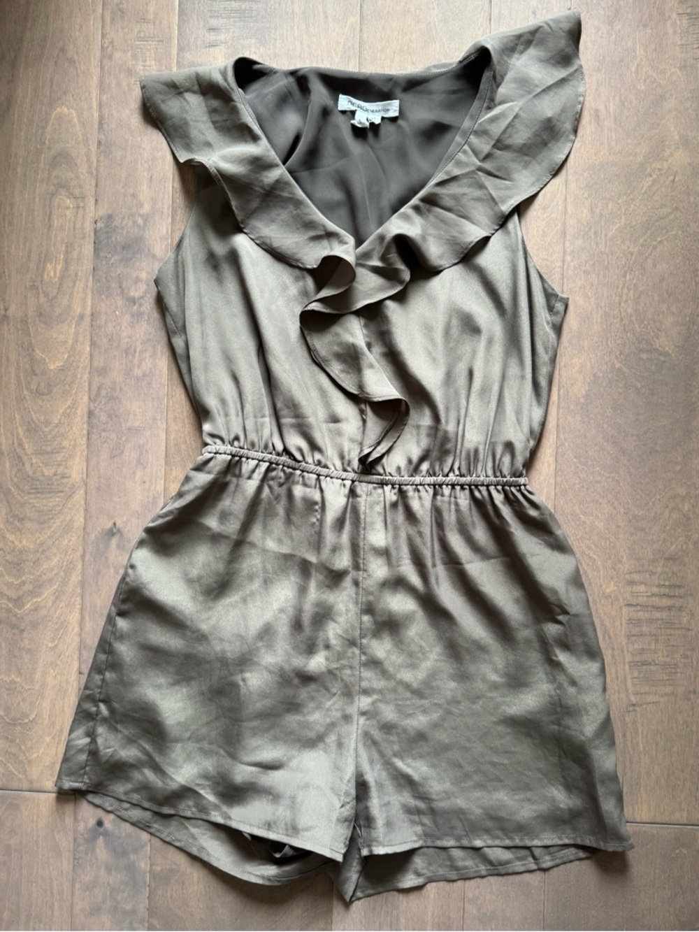 BCBGeneration Romper - Picture 4 of 4